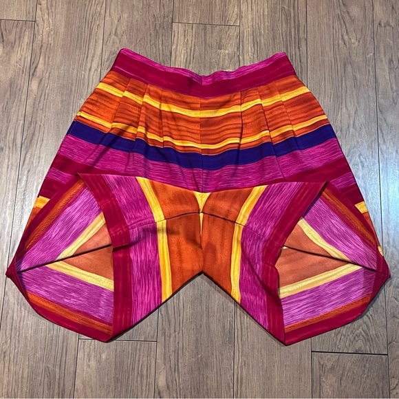 Justin B. Jones Pants - Justin B. Jones High Waisted Pink, Red, Colorful Striped Shorts Sz M
